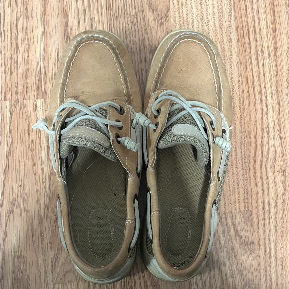 Sperry’s Tan Boat Shoes with Laces